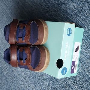 Stride Rite Dayton sneakers